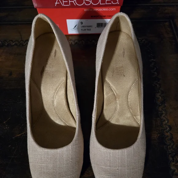 Aerosoles Women's Linen Wedge Shoes - Tan - Picture 2 of 8